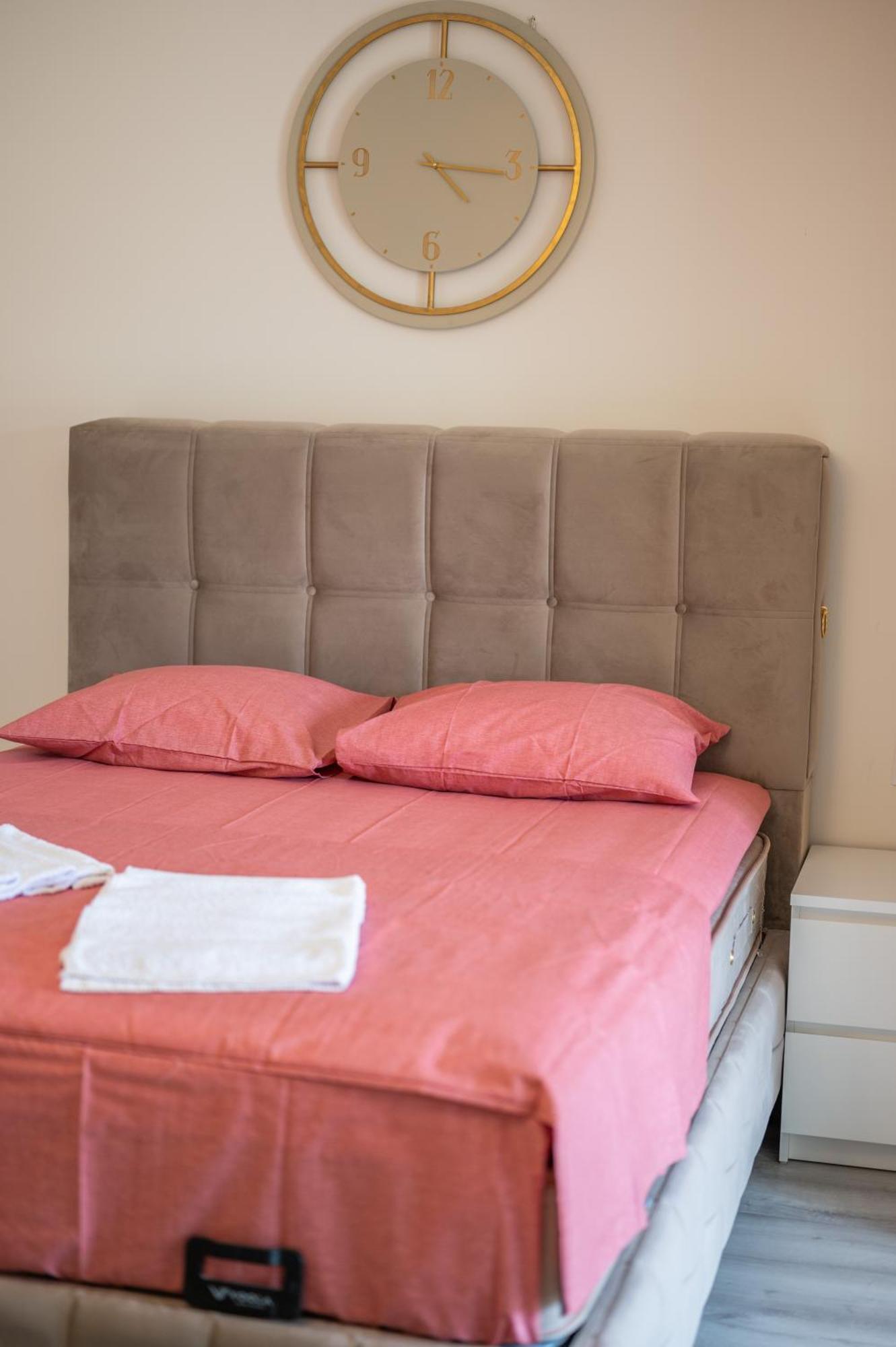 Beach Walk Apartments Ulcinj Ngoại thất bức ảnh
