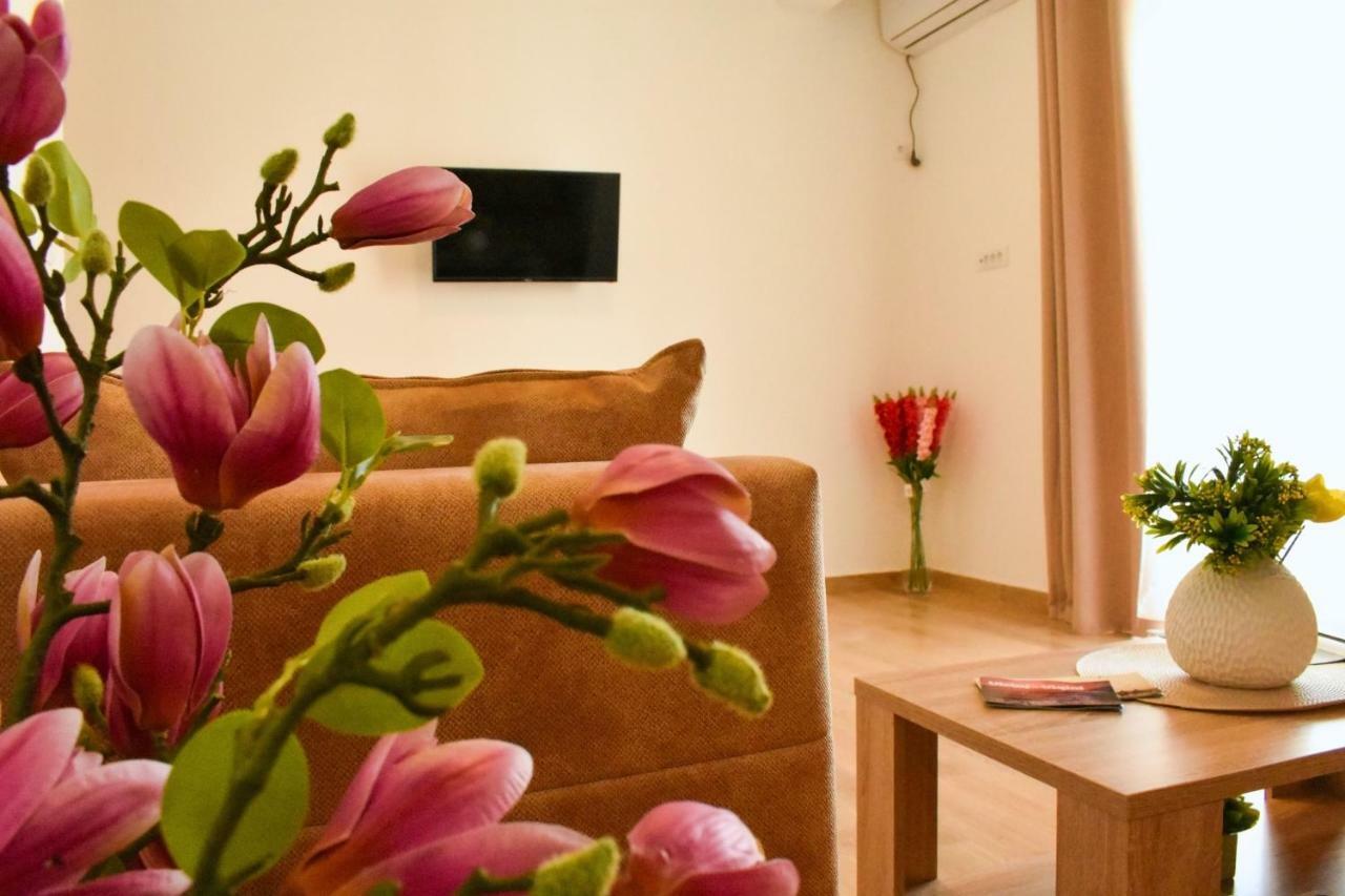 Beach Walk Apartments Ulcinj Ngoại thất bức ảnh